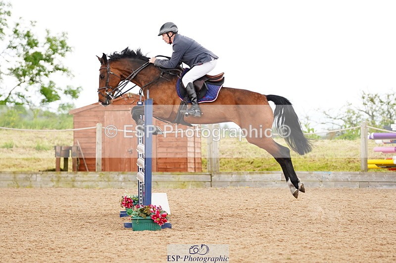 240526A-112618-07795 - Cls 26 Chard Equ 1.05m and 1.10m Grand Prix