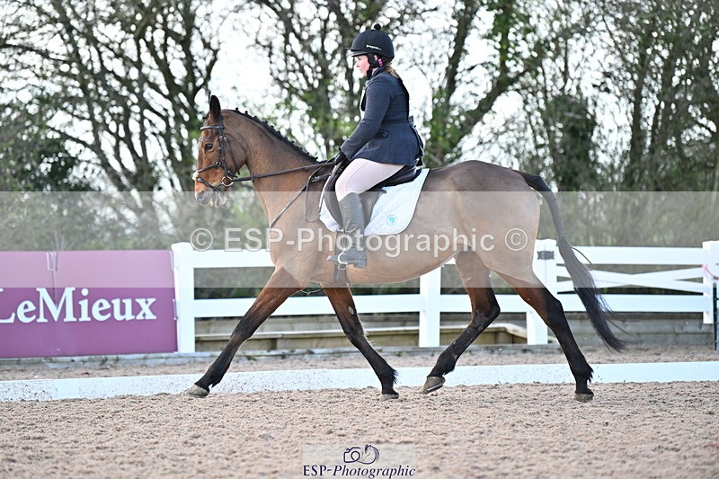 240324A-153149-04510 - Novice 27, 14.30 to 15.25