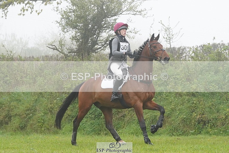 250418-154210-06518 - 308-Hannah.Hobhouse-CHEVALIAN.DUCATI