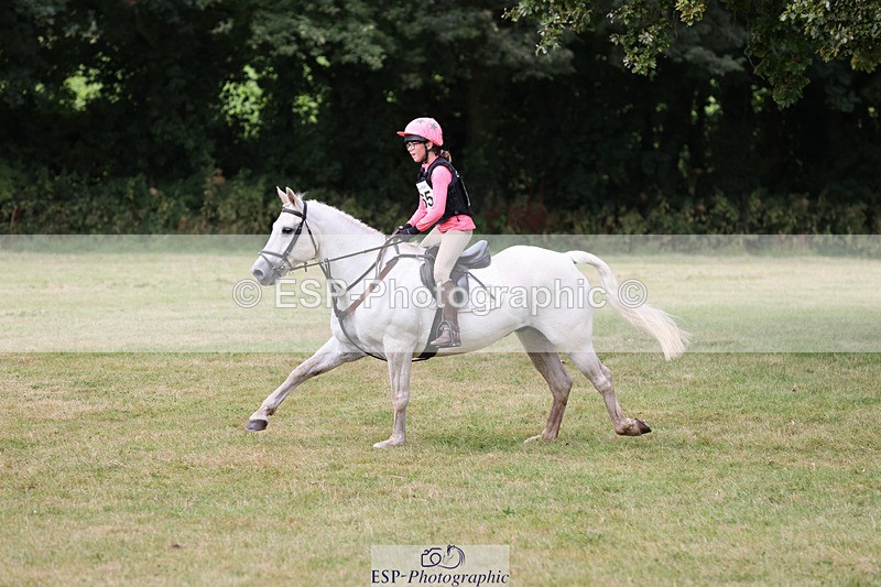 240825X-115648-32378 - 70cm XC 11.00 to 12.00