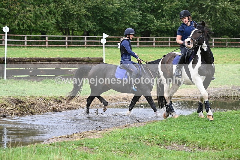 WJ6_2876 - Time at Photographer 11:01 to 11:20