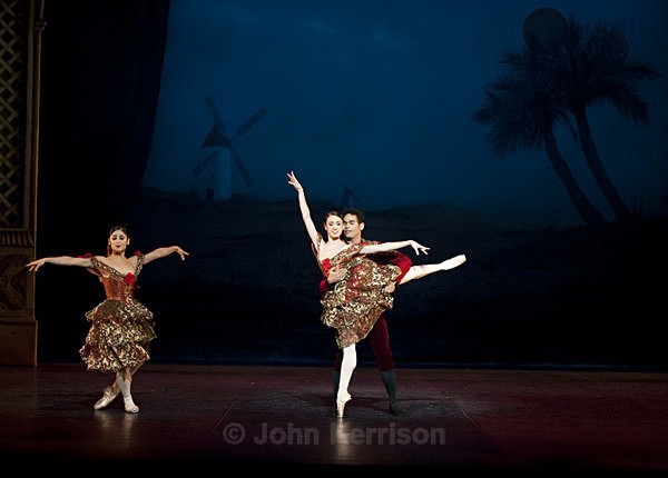  - Nutcracker