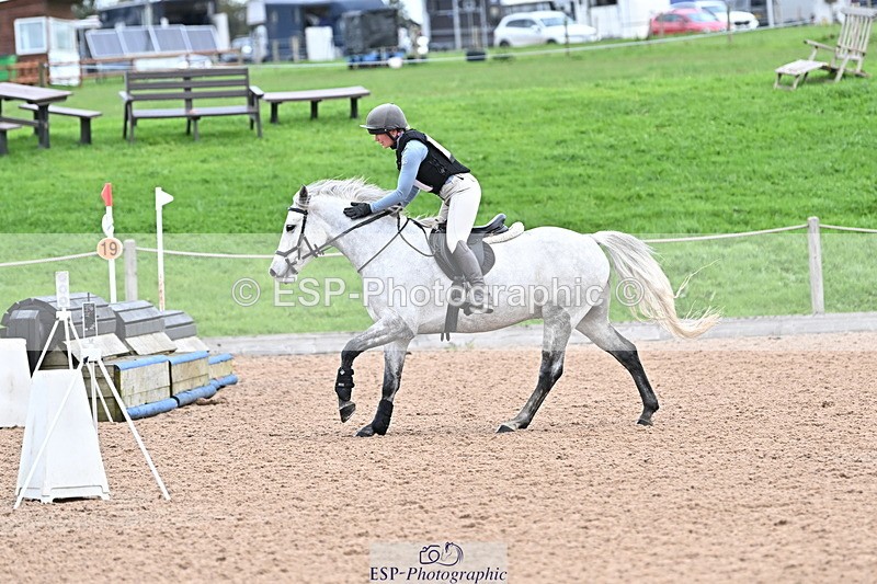 241012A-104522-00392 - 70cm