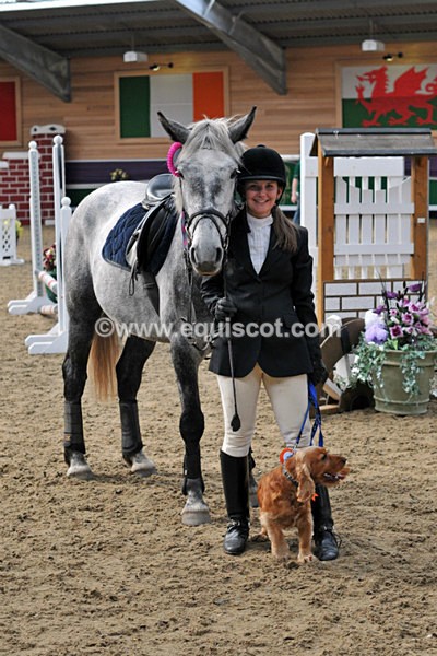 equiscot 3186 - NICOLA CAPPER