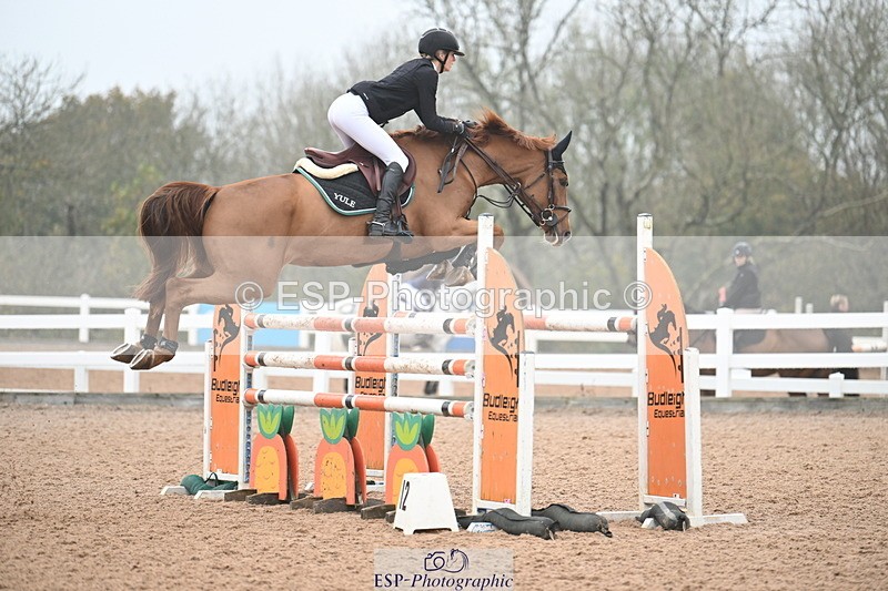 241102A-122128-04533 - SAT Cls 15 Foxhunter and 1.20m Open