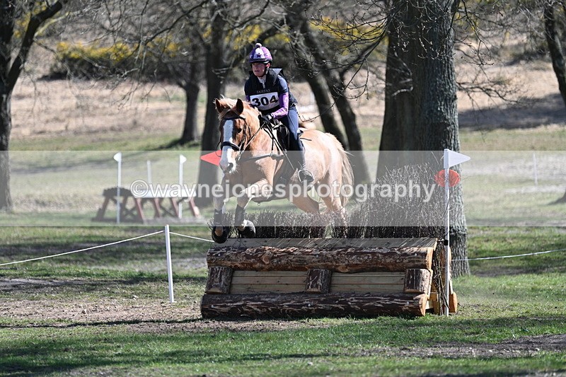 WJ7_0864 - XC Time 13:13 to 13:21