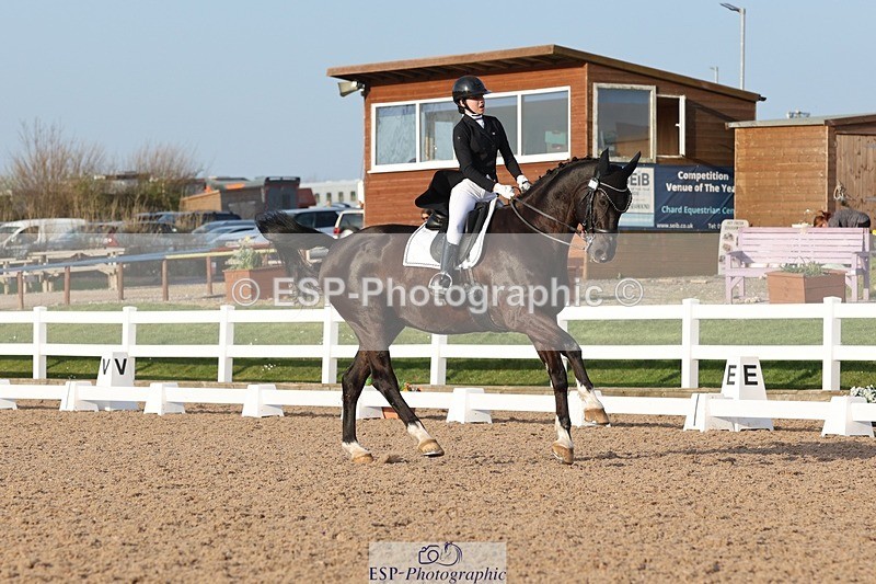 250404-181606-08253 - 132-Marie-Ayesha.Barilits-Gupta-Rob.Roy.II