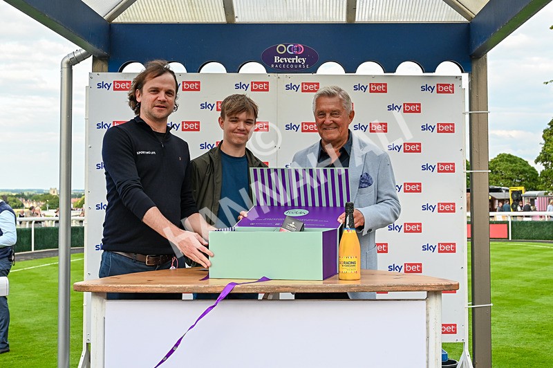 220724-Race 3-Gressington-5283 - Race 3