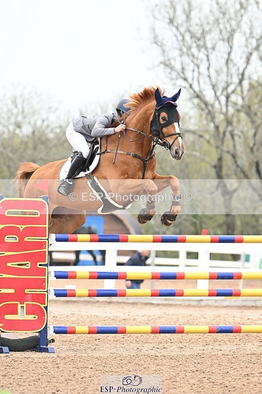 250424-121421-04226 - Cls 21 - 1 Star Gold Tour