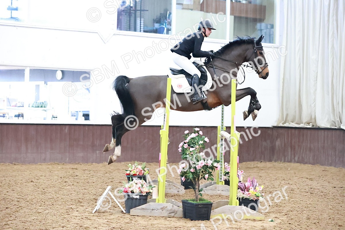 SBM_002941 - Class 11 - Senior Foxhunter 1.20m