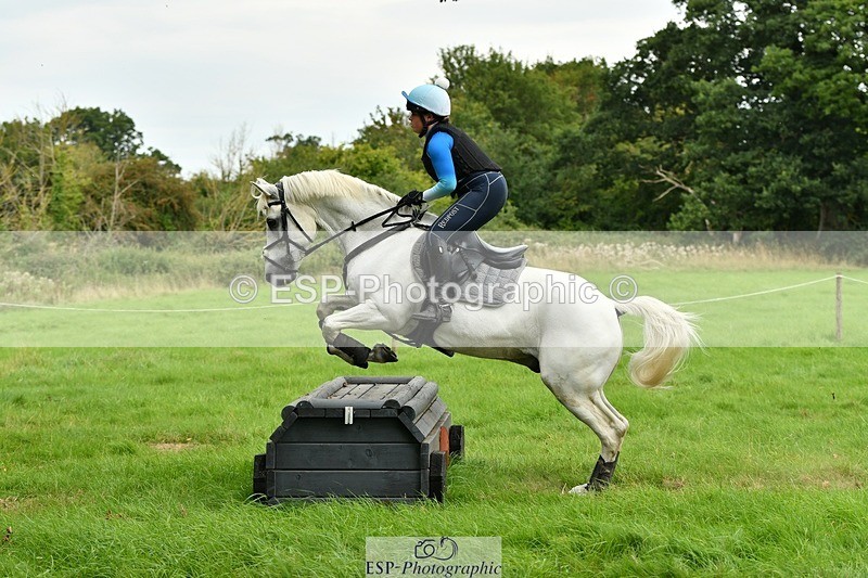 230817-144445-01369 - Theo's 2nd Group - XC