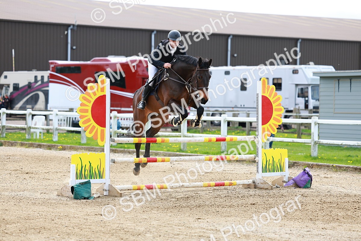 SBM_002042 - Class 9 - Senior Discovery - 1.00m