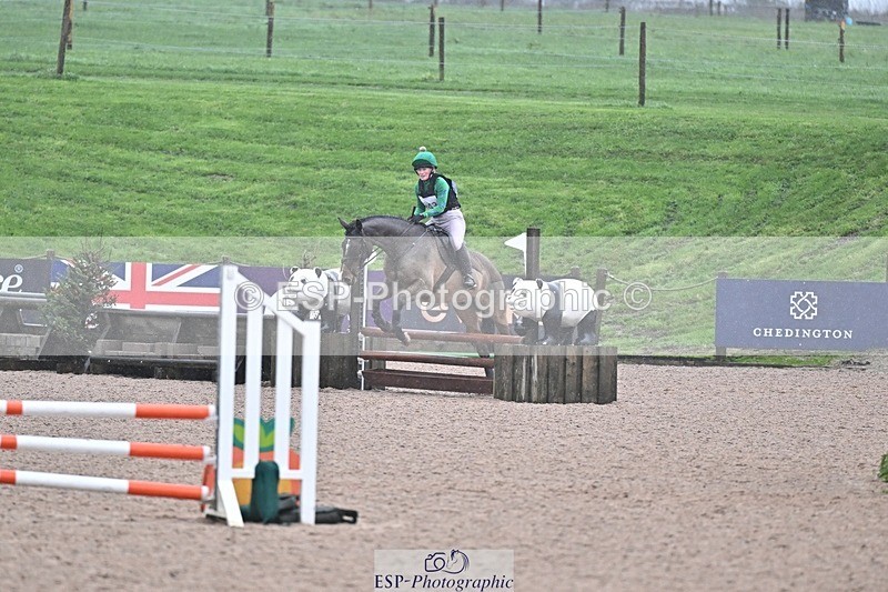 251122-095256-00034 - 70cm