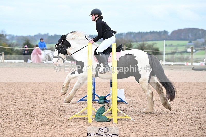 241116X-083147-00292 - Clear Round