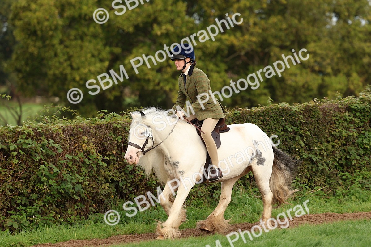 SBM_56663 - S40 - Starters Ridden Showing