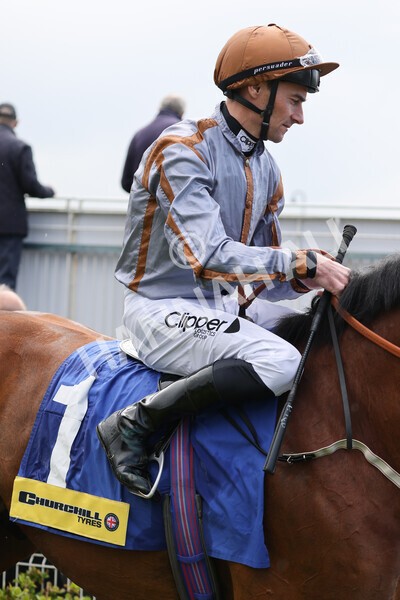 yr11052022r2-16 - Race 2 2.25pm Churchill Tyres Stakes