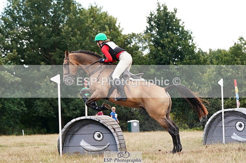 250802A-131212-04708 - A-036-Ottilie.de.Rouet-SILVERSPRINGS.CHATTERBOX