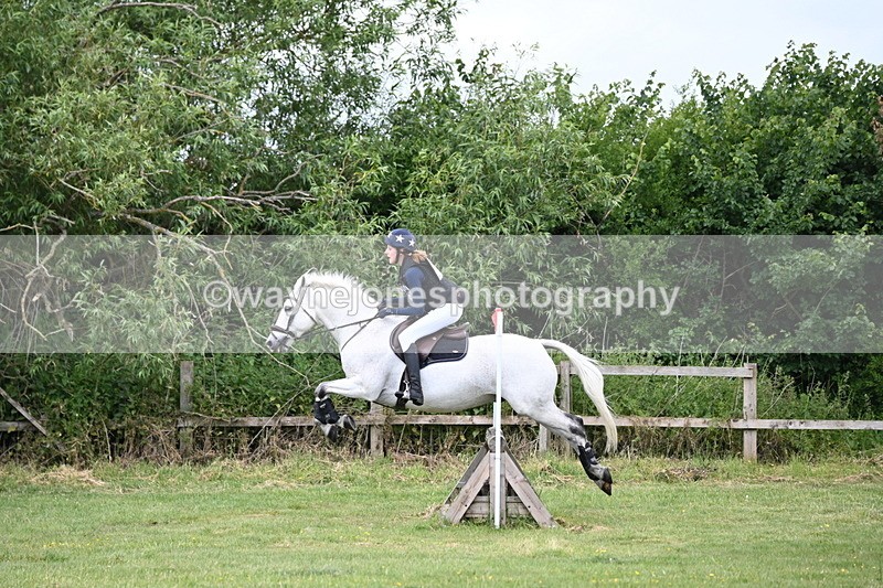 WJ6_3599 - Class 5 80cm Pairs