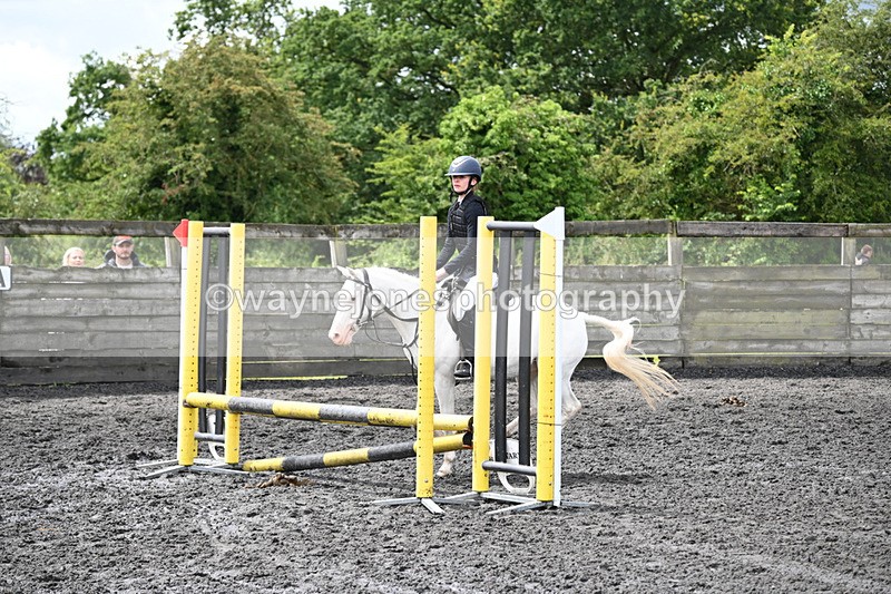 WJ6_9717 - Class 13 Novice 60cm