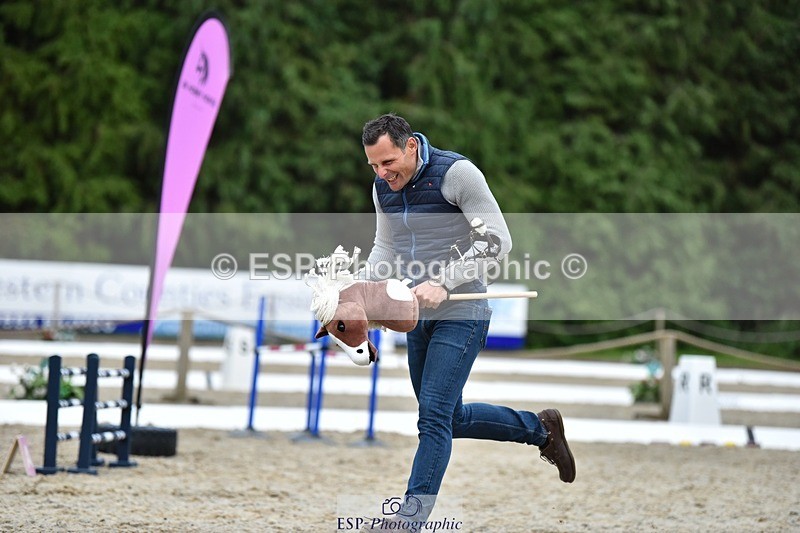 240523-201132-06720 - Hobby Horse Comp