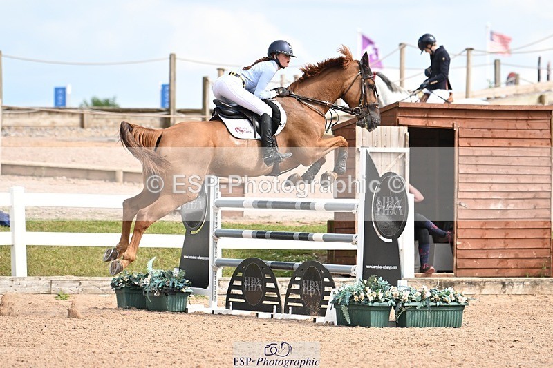 250723-154418-01210 - Cls 6 Foxhunter and 1.20m