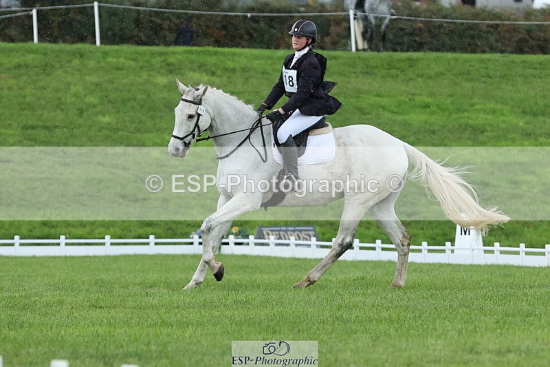 251023A-115822-03453 - D-318-Caroline.Allan