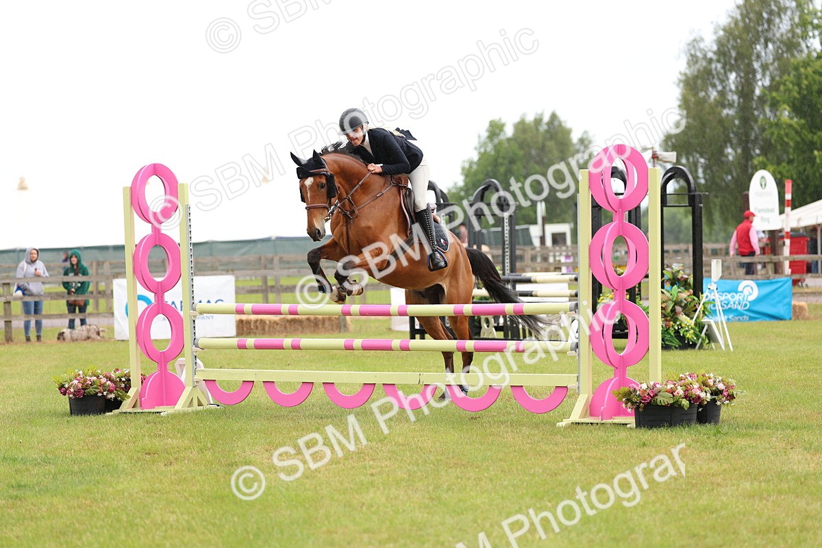 SBM_11637 - Class 205 - Tarmac Senior 1m Open