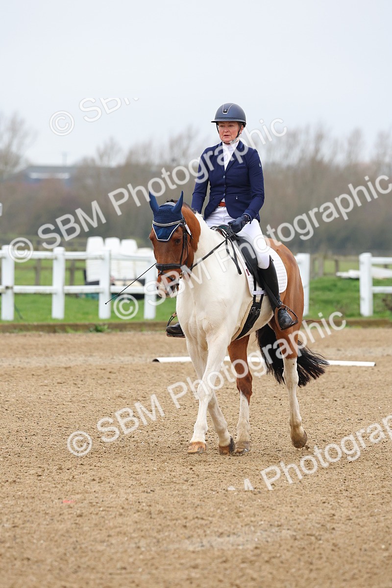 SBM_001221 - Class 8-11 - Novice 2 - Elementary 2