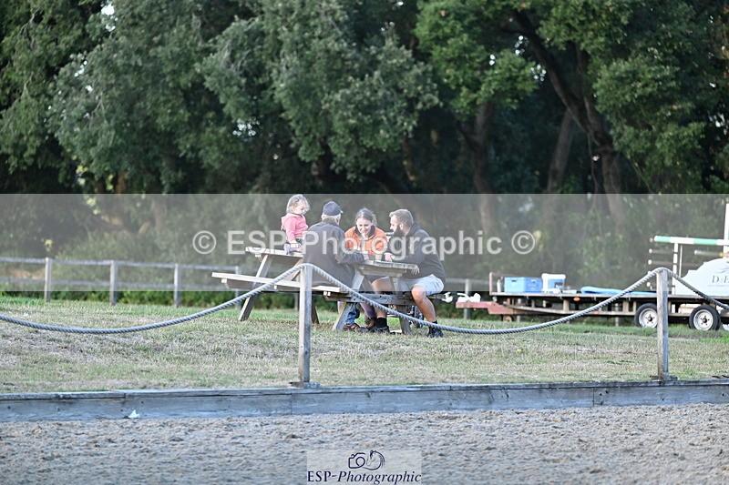 250829A-193540-03789 - Cls 12 1.05m Amateur Quali and Open