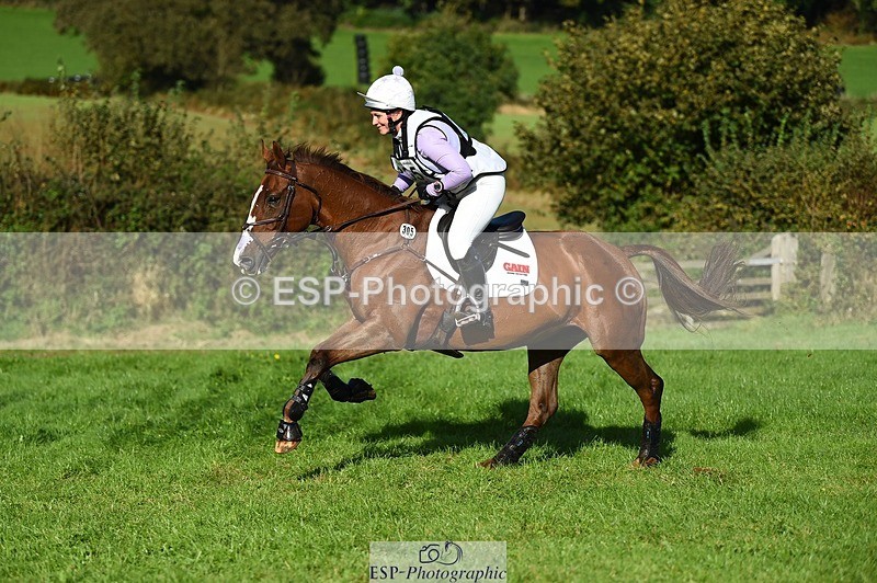 231022-144024-30242 - 305-CHILLI.KNIGHT-Gemma.Stevens-XC