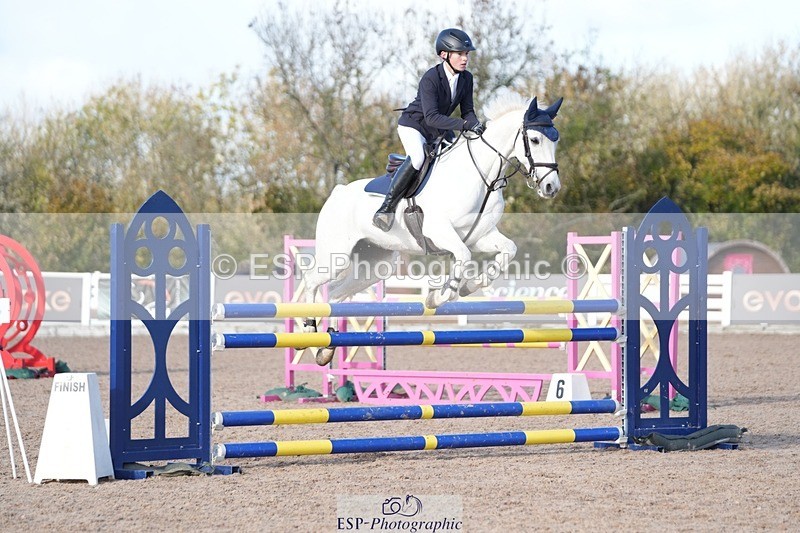 251025-144014-00638 - Cls 14+15 Blue Chip JC + JA, 1.15 Members Cup