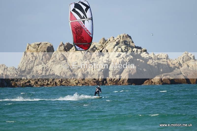 KS 010412 7 - Kite Surfing