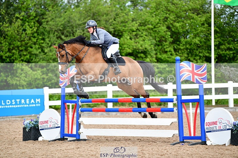 240526A-110619-07476 - Cls 34 Discovery and 1m Open