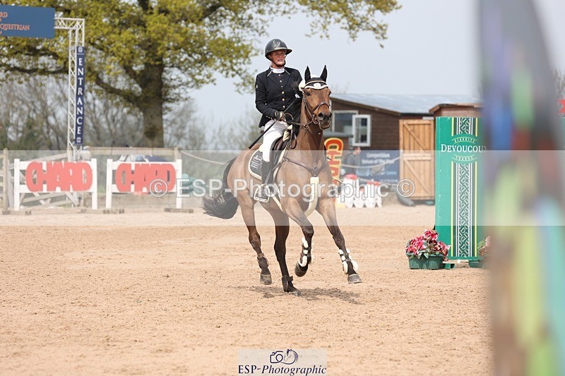 250424-115100-05089 - Cls 1 - 2 Star Small Tour