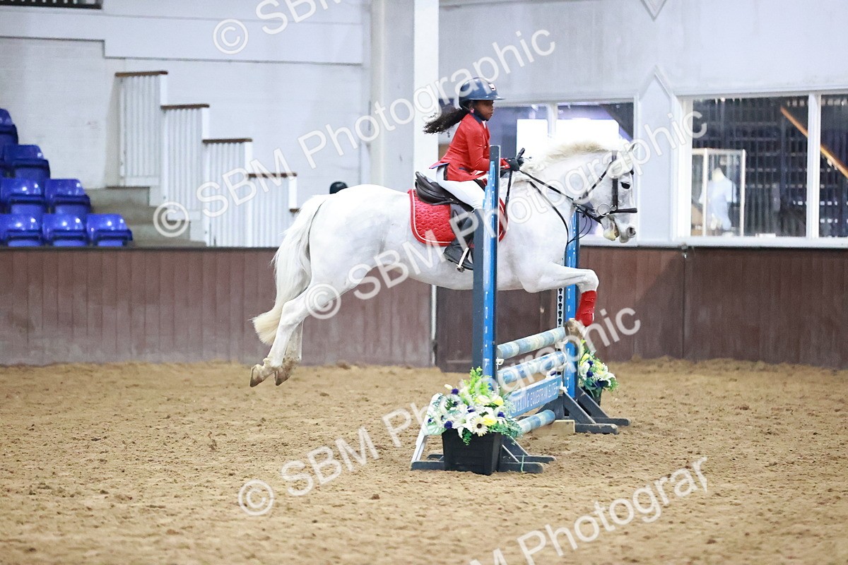 SBM_001752 - Class 9 - Pony Intro 75cm