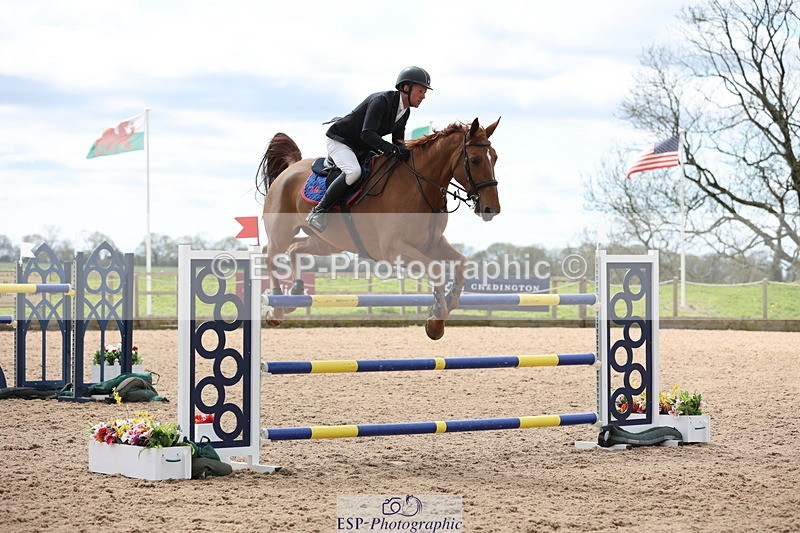 240419A-125109-07487 - Cls 6, 2 Star Medium Tour 1.35m