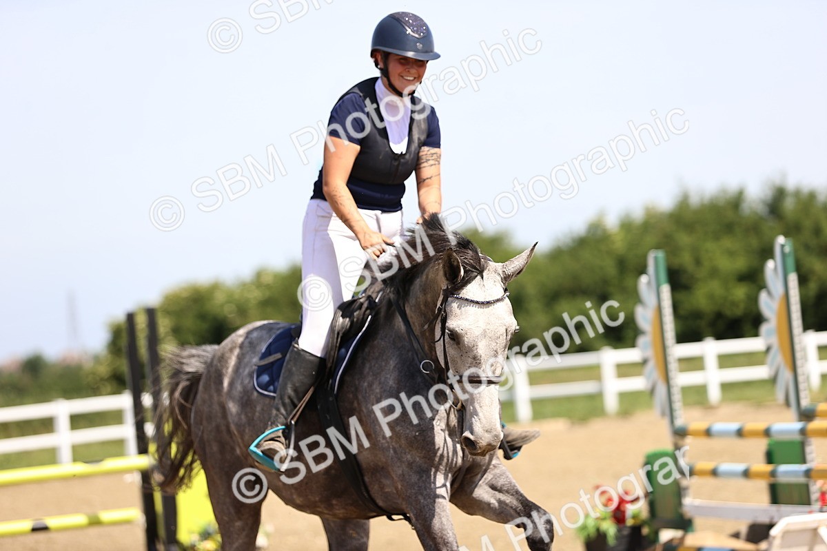 SBM_003746 - Class 9 British Novice/90cm