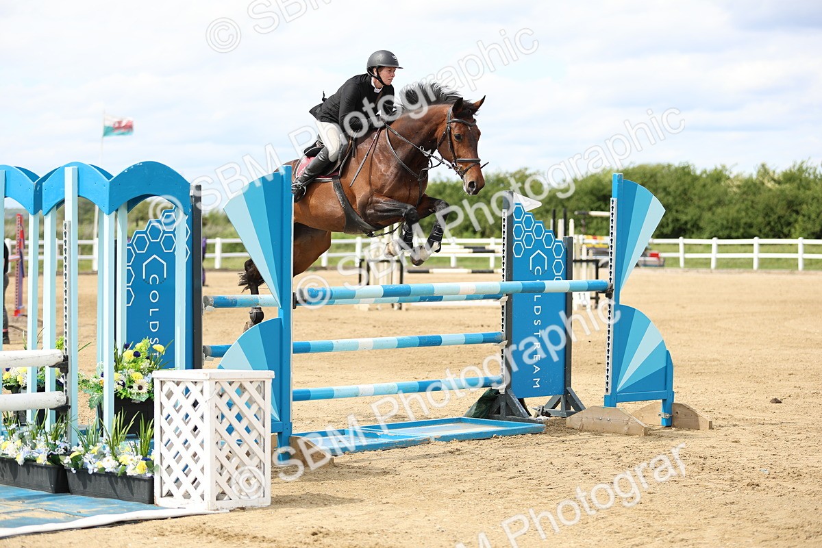 SBM_001180 - Class 5 - Senior Foxhunter - 1.20m
