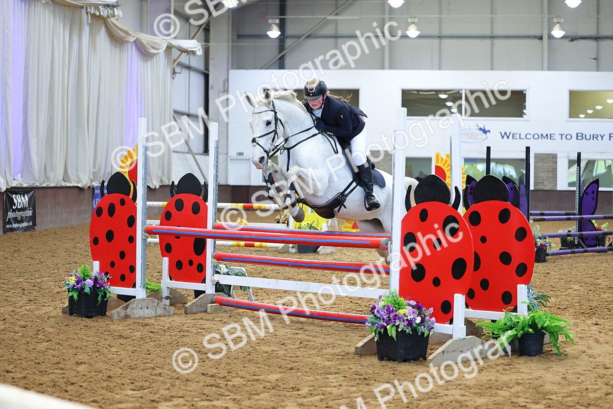 SBM_005345 - Class 22 - Bliss of London Novice Winter Championship Qualifier 90cm