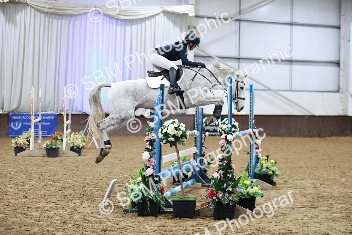 SBM_004572 - Class 17 - Senior Newcomers - 1.10m