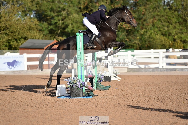 231015A-091618-06657 - Cls 22 British Novice & 90cm Open