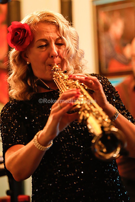 KC_025 - Kim Cypher Band