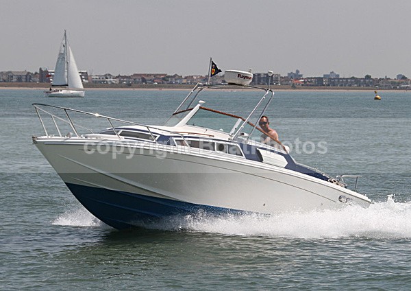 100625 BETTY IMG_6665 - Motorboats - Open