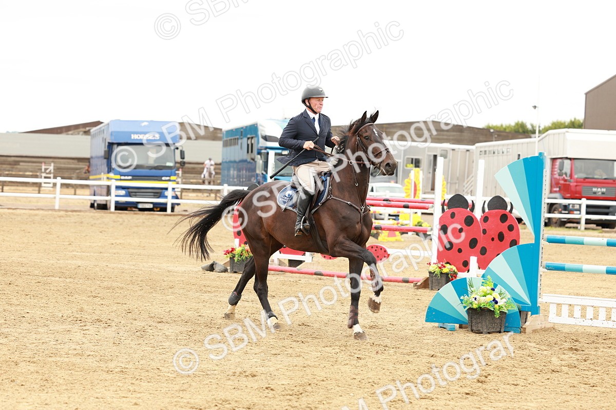 SBM_016788 - Class 20 - Senior Newcomers - 1.10m