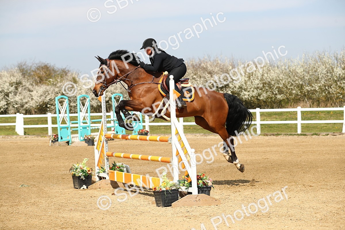 SBM_002504 - Class 10 - Senior Newcomers - 1.10m