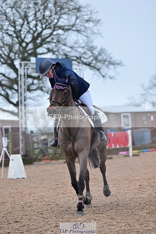 250122-123239-00390 - Cls 4 Newcomers and 1.10m