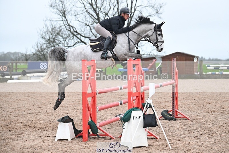 260121-125205-00329 - Snr Newcomers 1.10m