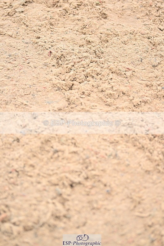 240501A-150416-01211 - Cls 8 Snr Foxhunter and 1.20m Open