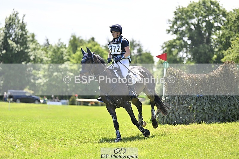 240525-122006-13227 - 372-PENCOS_CROWN_JEWEL-Millie_Juleff
