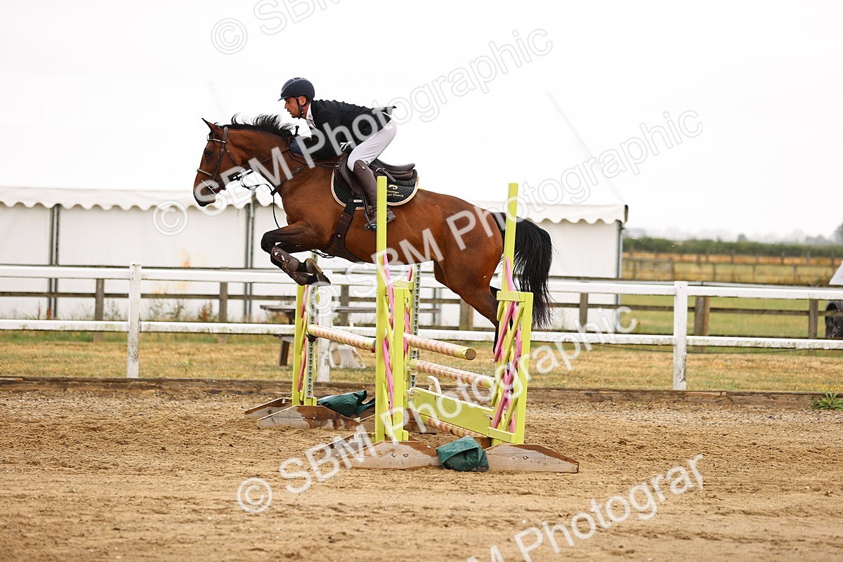 SBM_025200 - Class 9 - Senior British Novice - 90cm